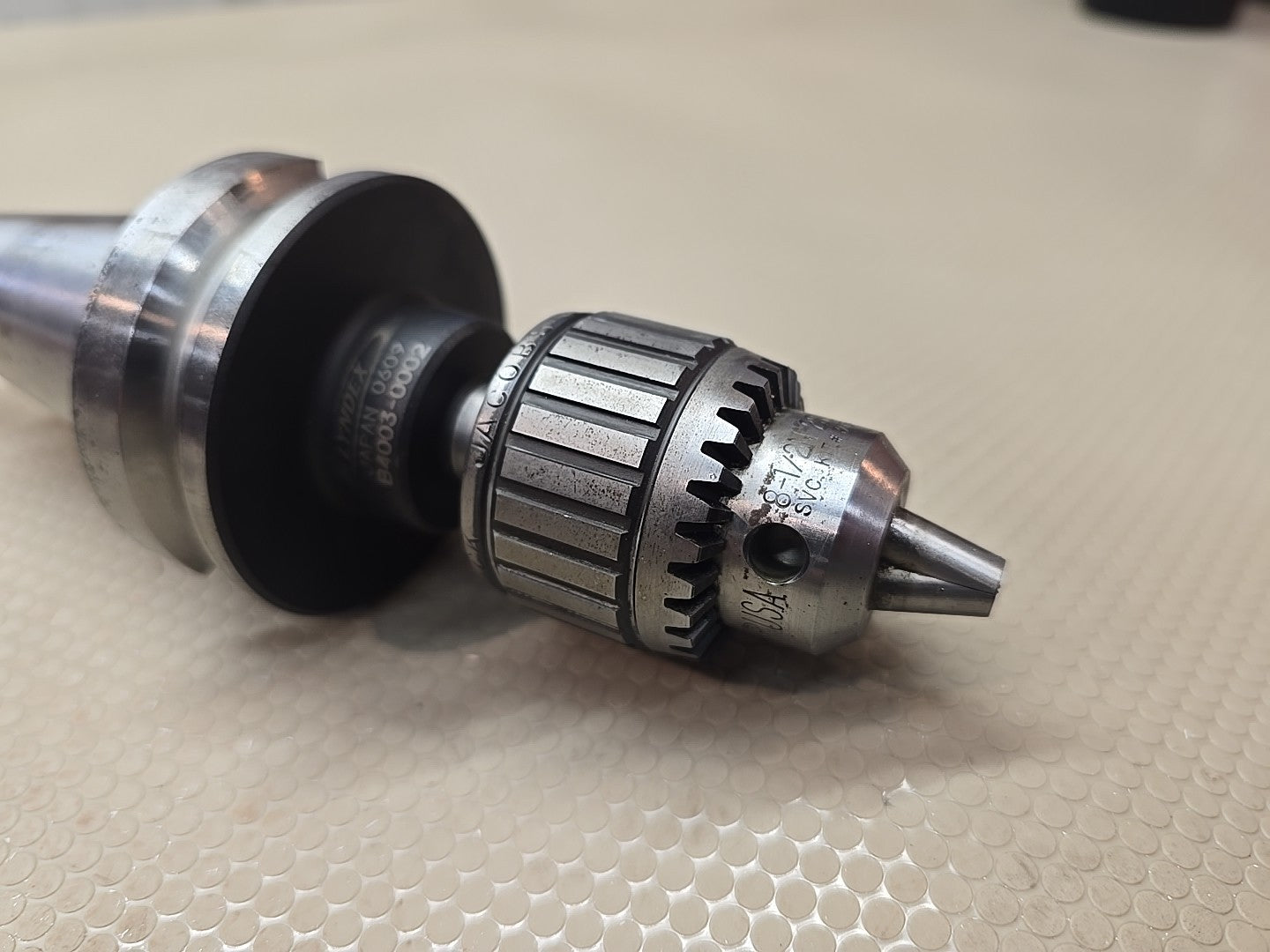 Jacobs Ball Bearing Super Chuck 0"-1/4" 5/8" Jacobs Arbor 8-12/N 2SJT BT40 Hold