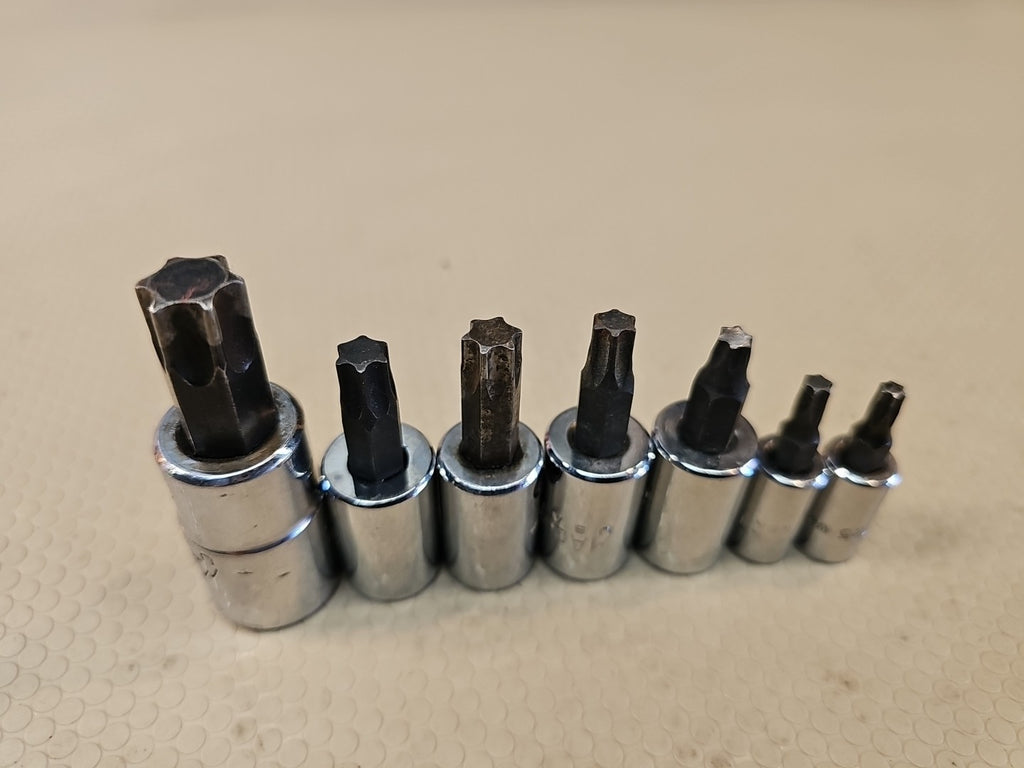 MAC TOOLS 7 PIECE MULTI DRIVE TORX BIT SOCKET DRIVER SET 3/8 DRIVE(T60 IS 1/2")