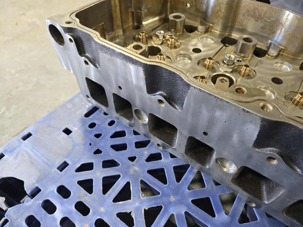 Genuine International DT466 Cylinder Head 1891092C91 *Professional Reman*