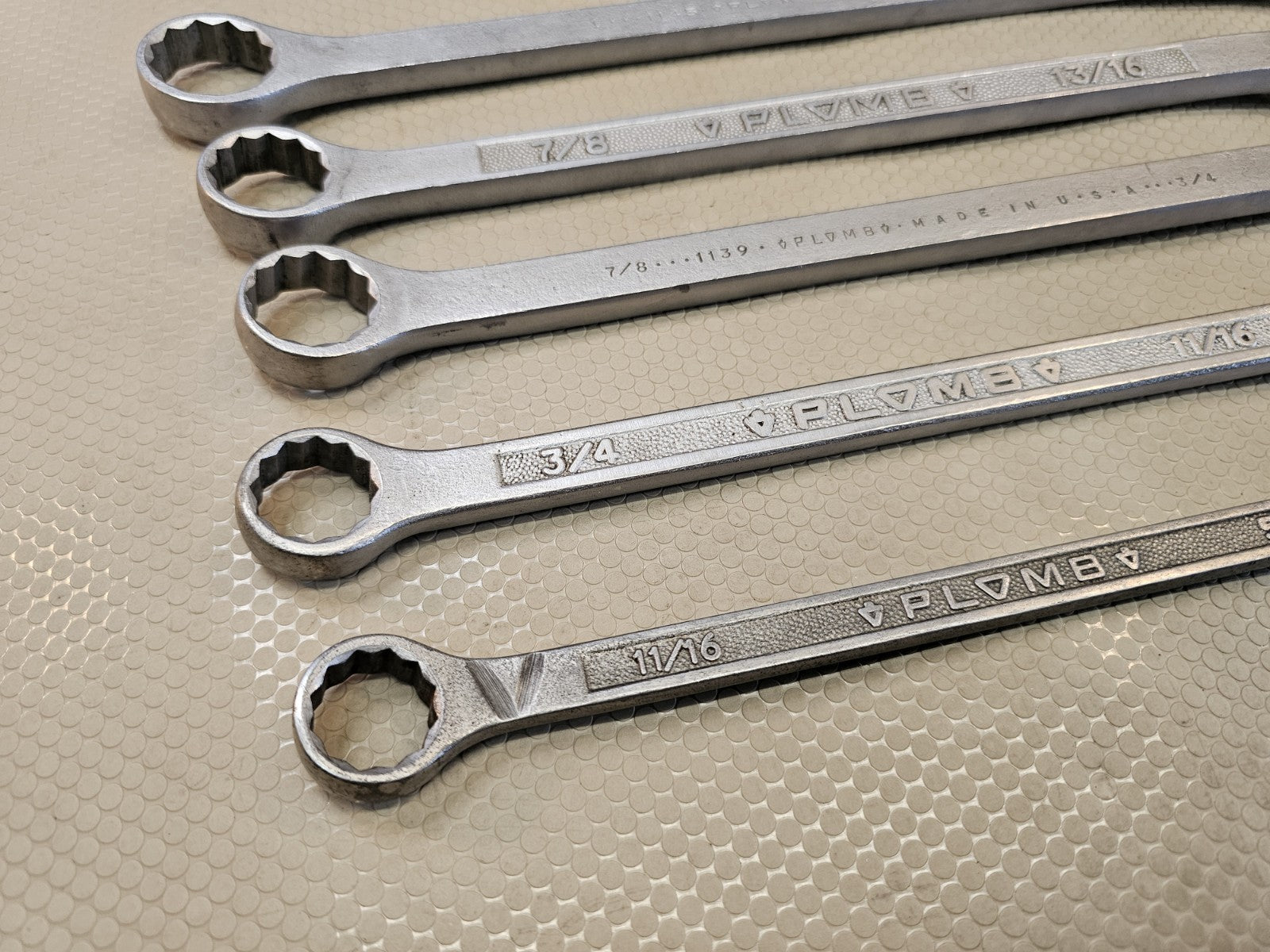 Plomb PLVMB Pebble Finish Double Box SAE Wrench Set  - Vintage LARGE Sizes 1+