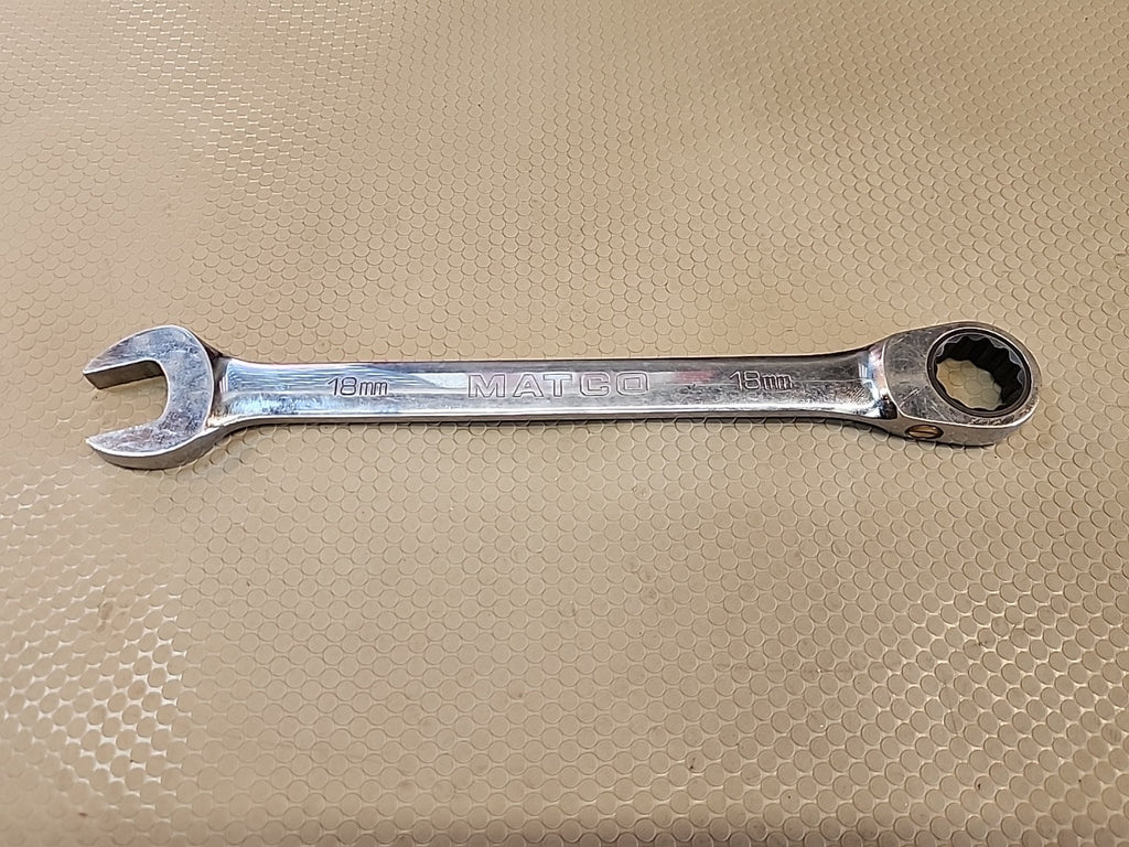 Matco Tools 18mm Ratcheting combination wrench 7GRC18M2 12 Point 72 Teeth