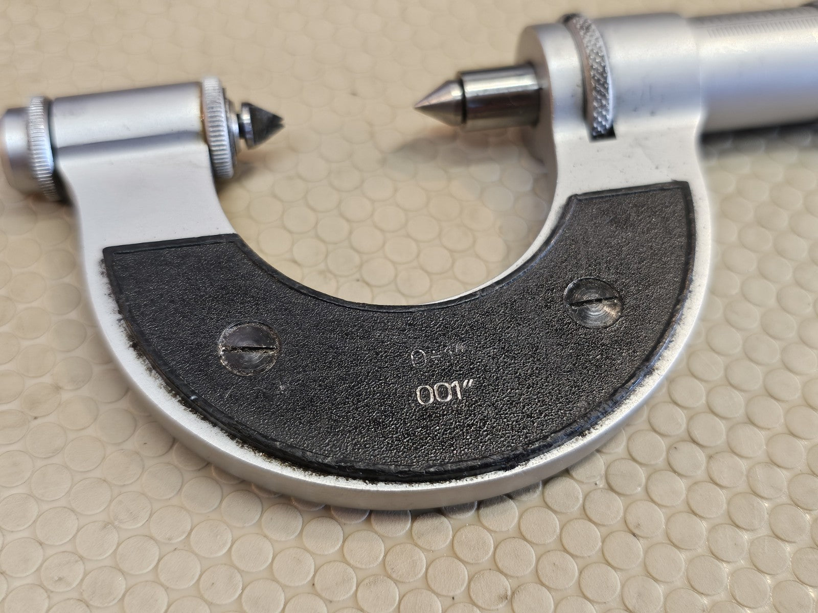 Fowler mechanical outside micrometer set Point micrometer  0-1 inch