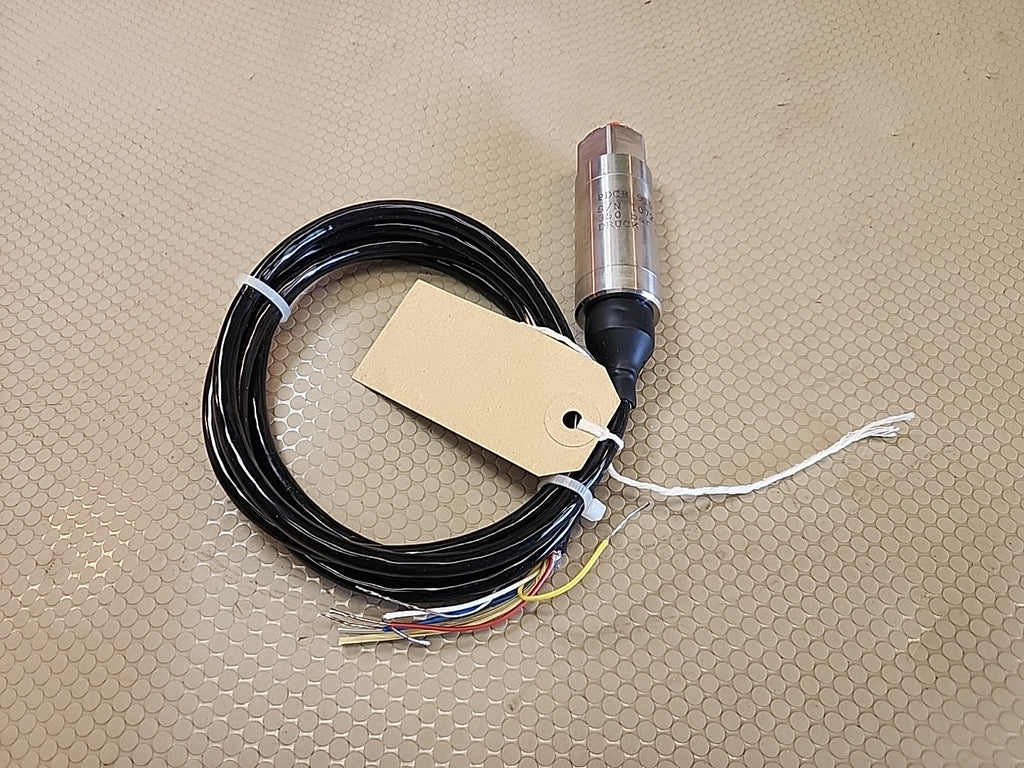 NEW Druck PDCR 910 Pressure Transducer PDCR910