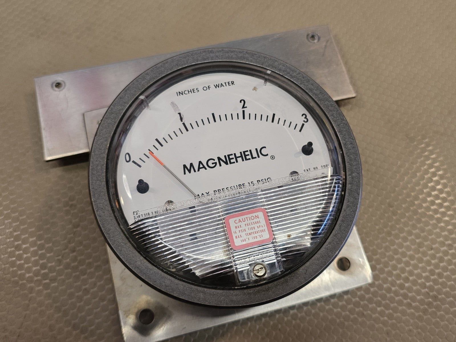 Dwyer 2003 Magnehelic Differential Pressure Gauge