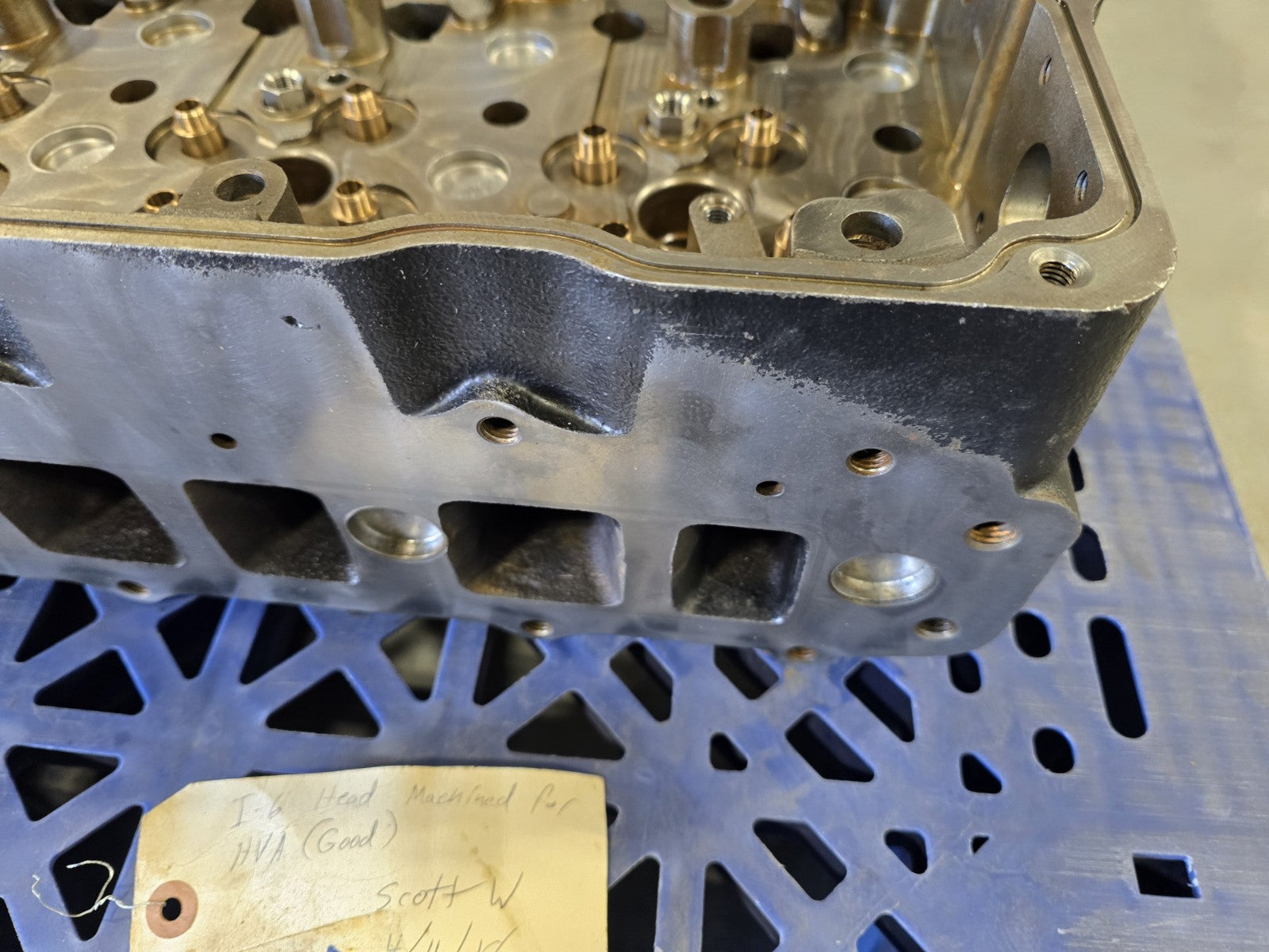 Genuine International DT466 Cylinder Head 1891092C91 *Professional Reman*