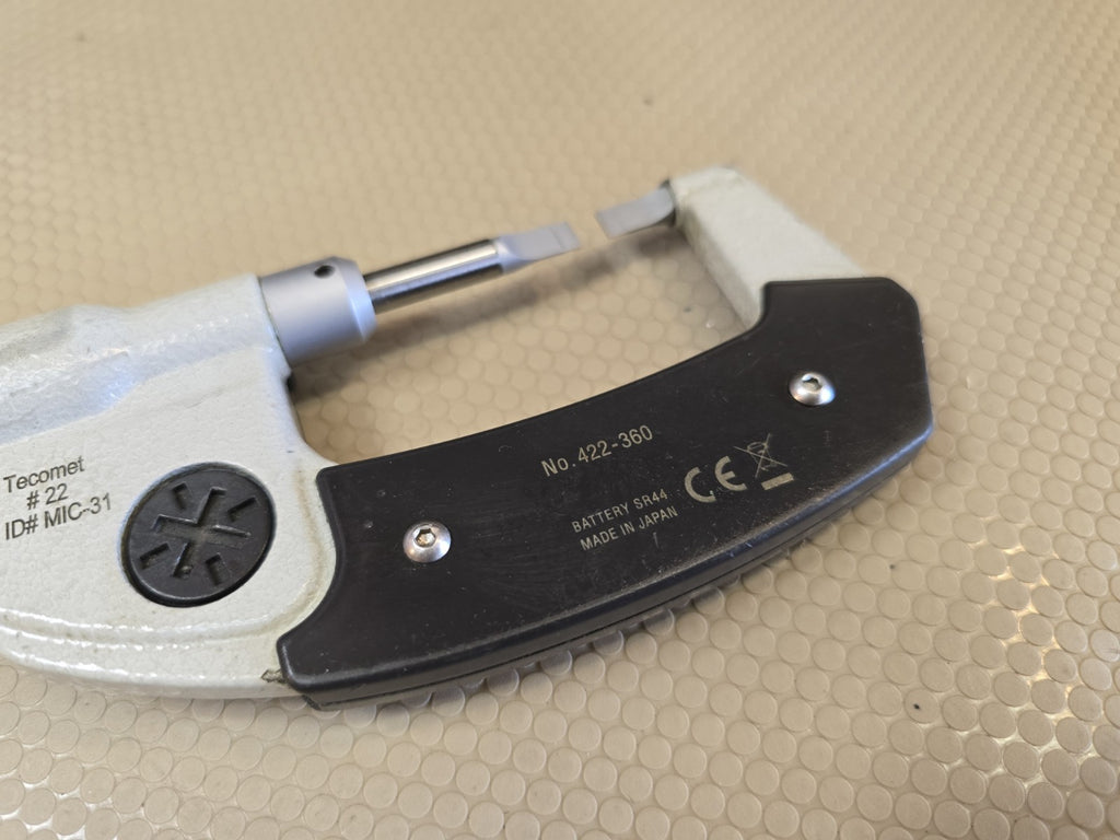 MITUTOYO DIGIMATIC BLADE MICS MICROMETER 422-360-30 ~ 0-1" .0005"/0.001MM JAPAN