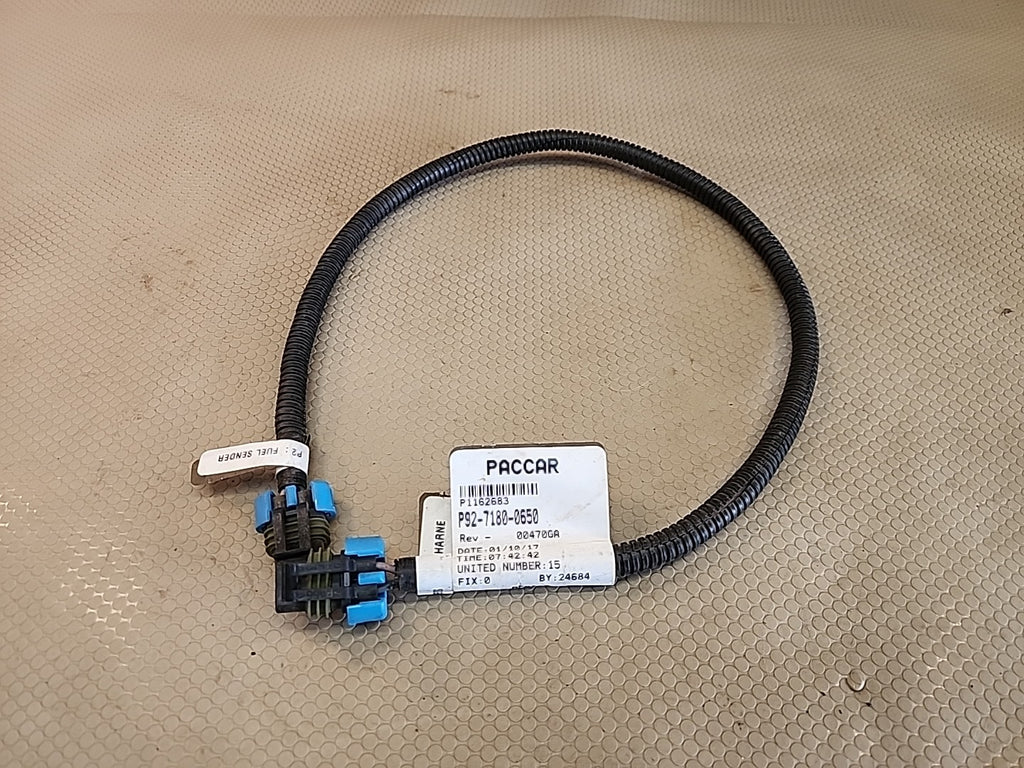 P92-7180-0650 Paccar Fuel Pressure Sensor Harness  #171