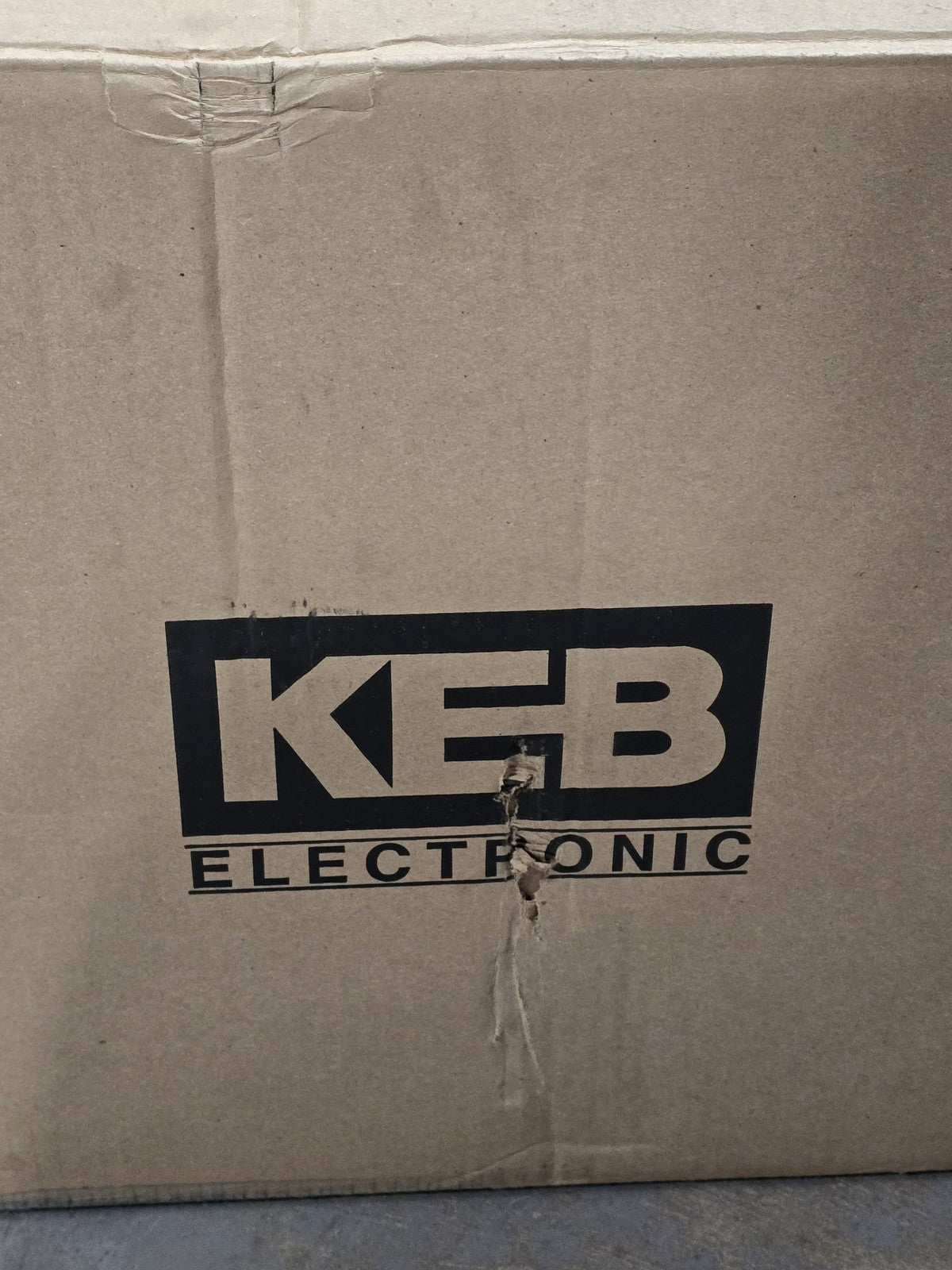 NEW KEB 18F5A1H-YR6H F5 VFD AC Motor Drive Inverter 30HP 480V 3-Phase New