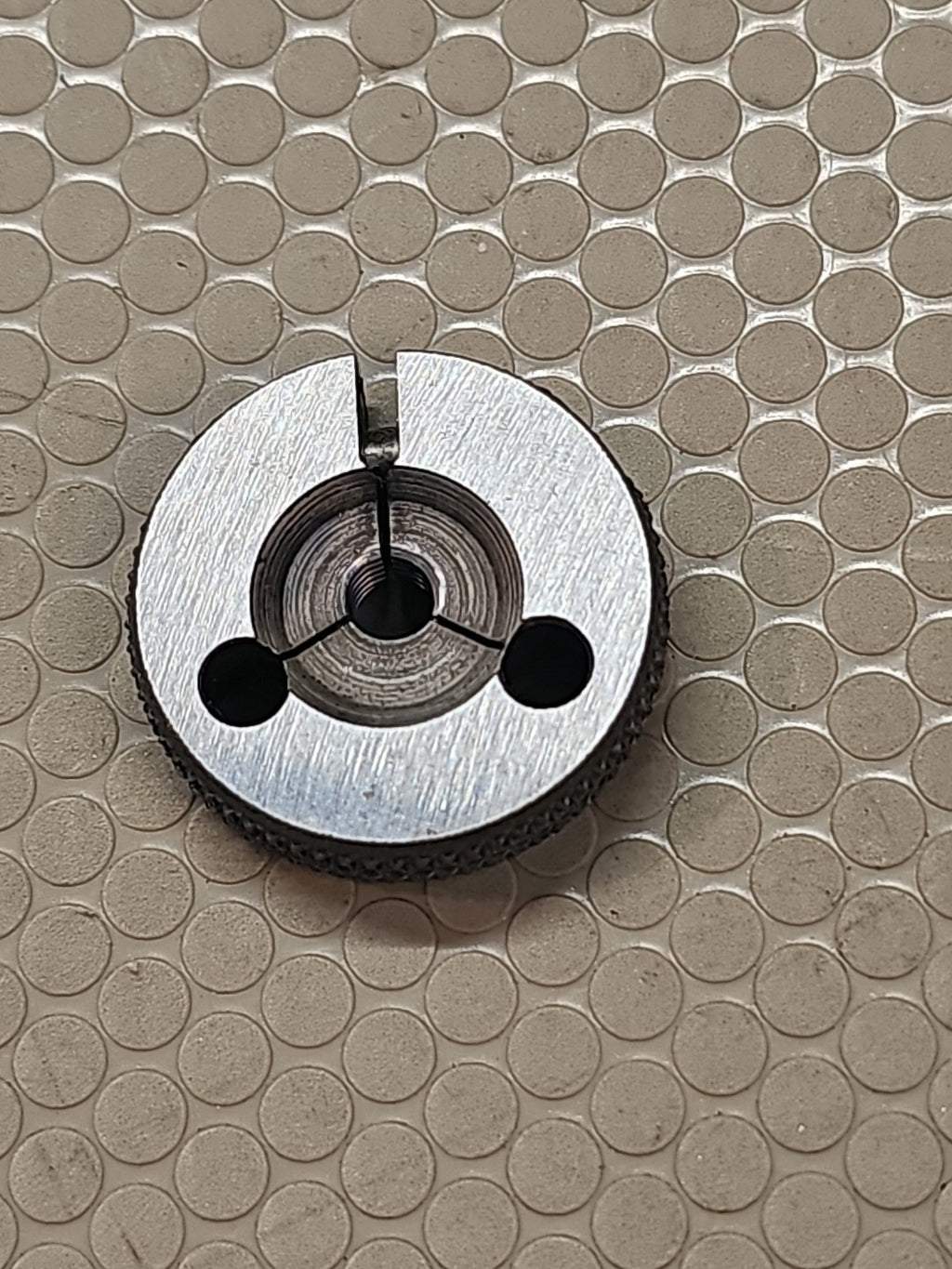 Vermont Gage #10-32 UNF-3A No Go PD .1674 Thread Inspection Ring Gage Used