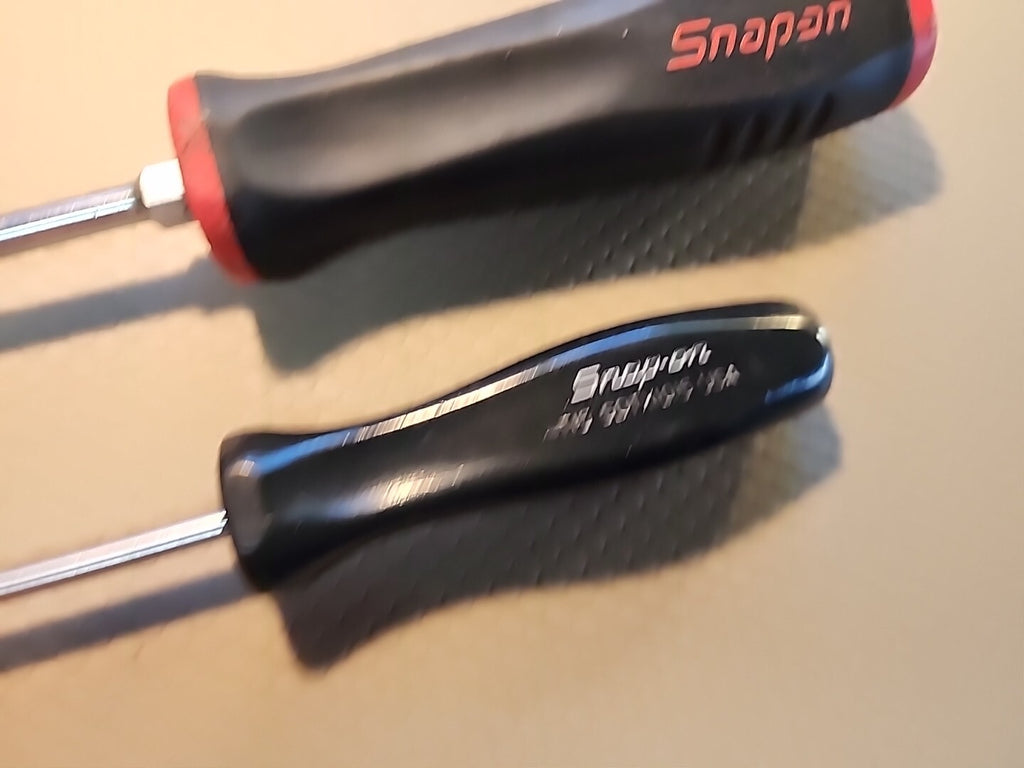 Snap On Tools T15 & T30 TORX Instinct Soft Grip Screwdriver Black Hard Handle