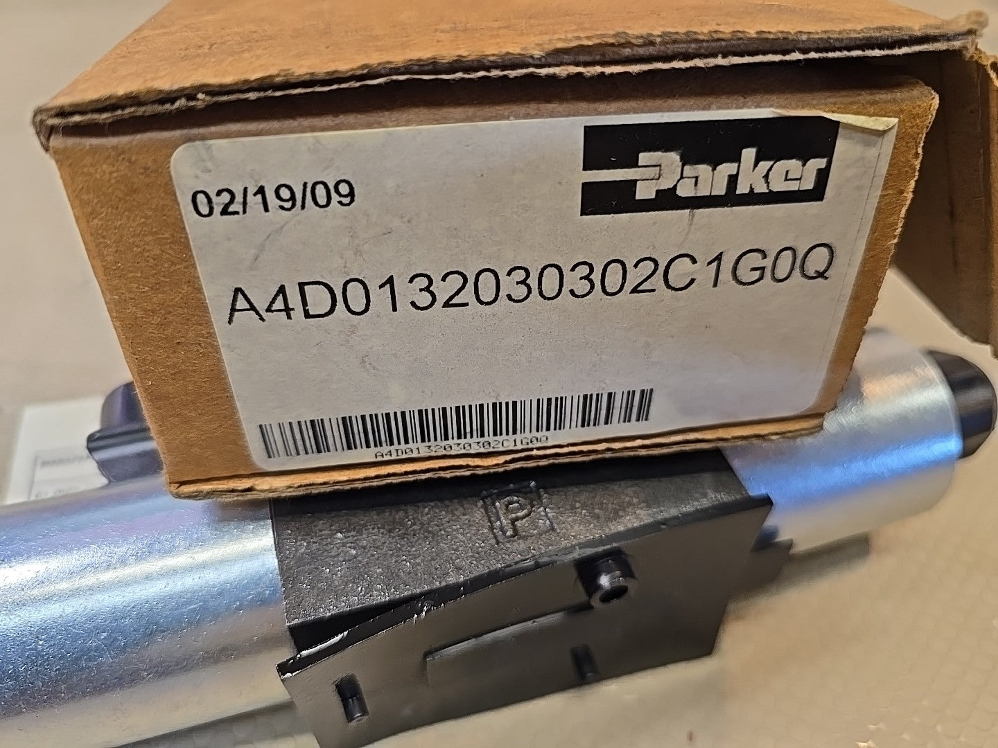 NEW Denison Hydraulics A4D0132080302C1G0Q Hydraulic Valve Parker