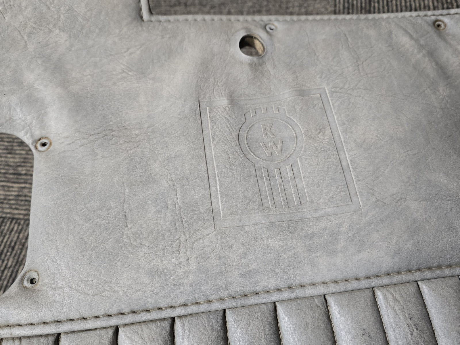 Kenworth OEM! Truck Interior Door Panel Gray Vinyl Pleated Carpet 1999 KW Logo