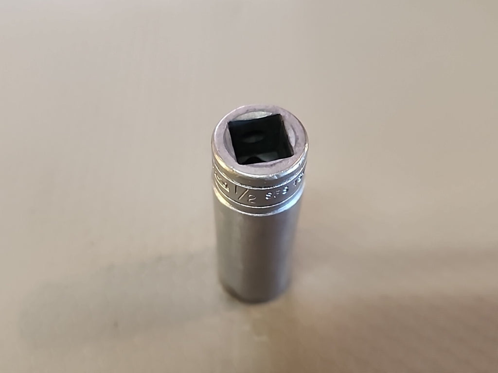 Vintage Underline Snap-on 1/2" SFS 161  3/8" Drive Deep 6 point Socket USA