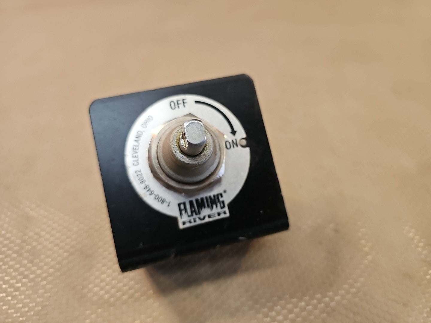 Flaming River 12-24V Battery Disconnect Switch |  FR1044