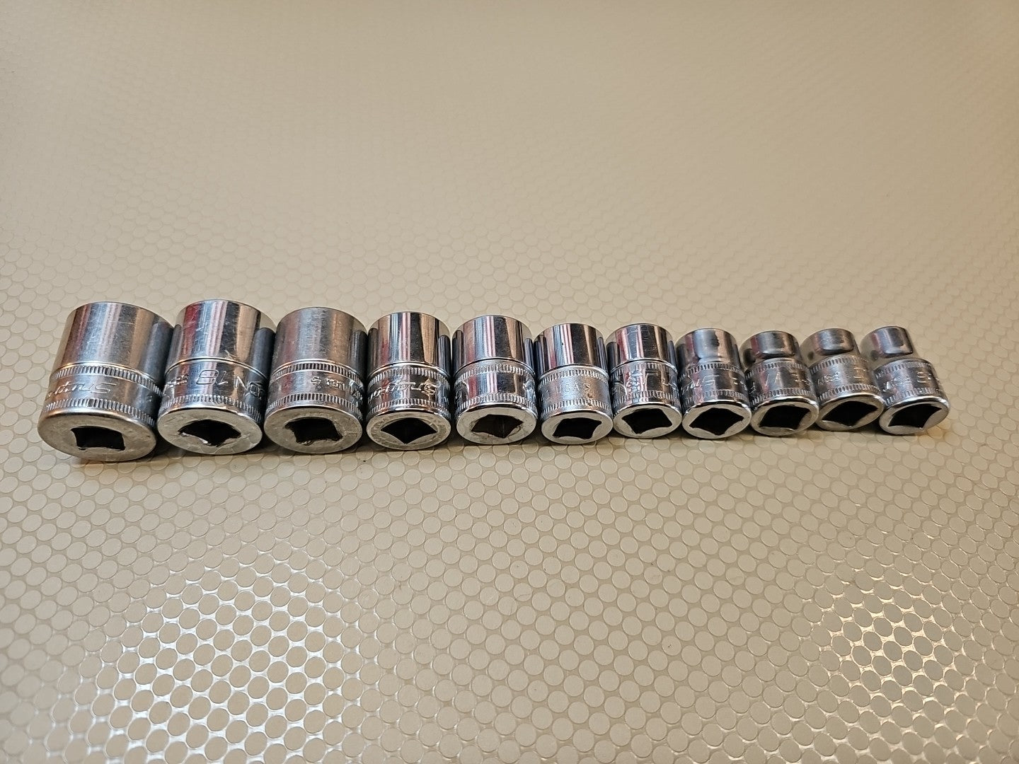 Snap-on FSM 11 pc 3/8" 6-Pt Metric  Shallow Socket Set- 9mm to 19mm USA *READ*