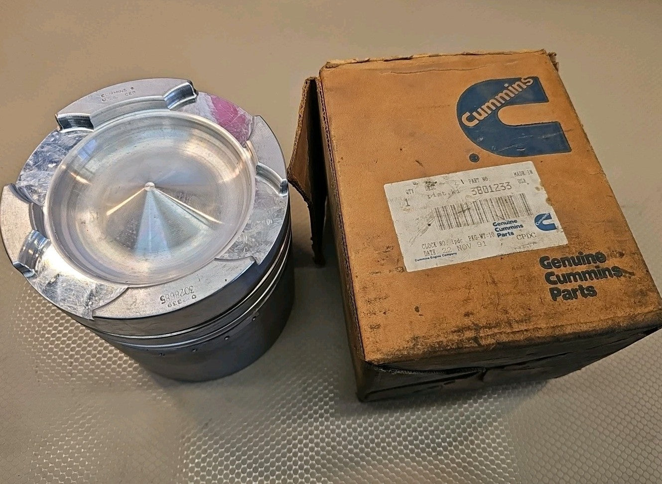 NOS Cummins OEM 3801233 PISTON BODY Kit 3028685 Suitable For Cummins