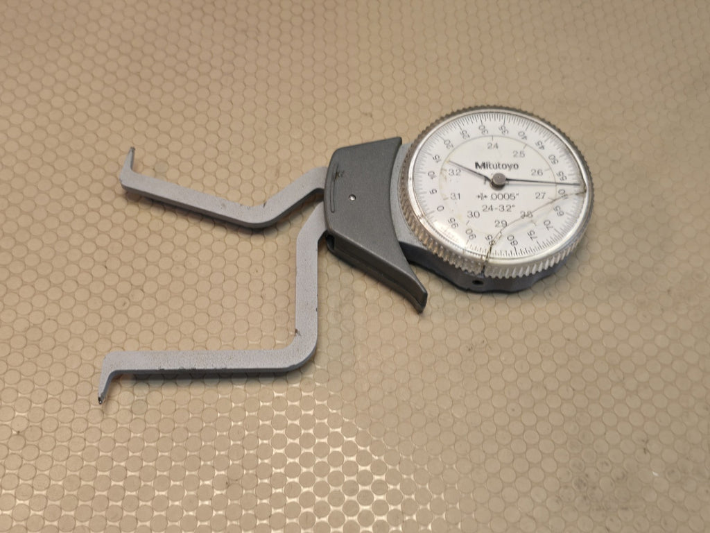 Mitutoyo 209-707 Internal Dial Caliper Gage, 2.4-3.2" Range, .0005" Graduation