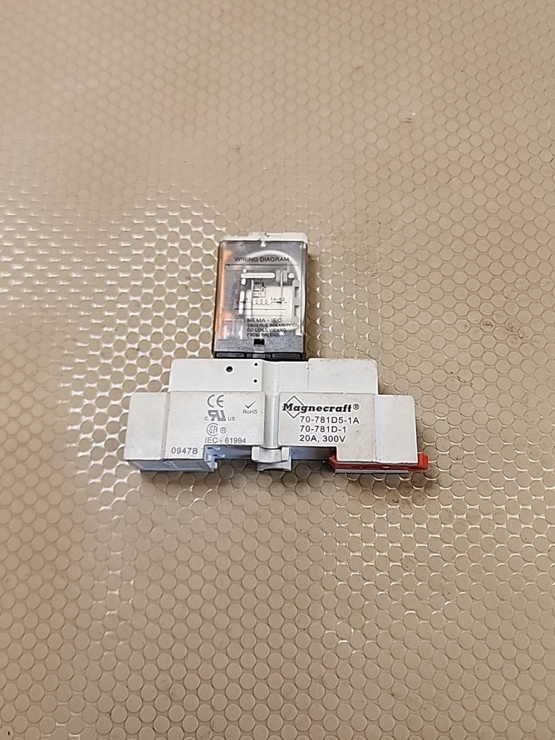 MAGNACRAFT ELECTRIC 70-781D5-1A WITH 781XAXM4L-24D