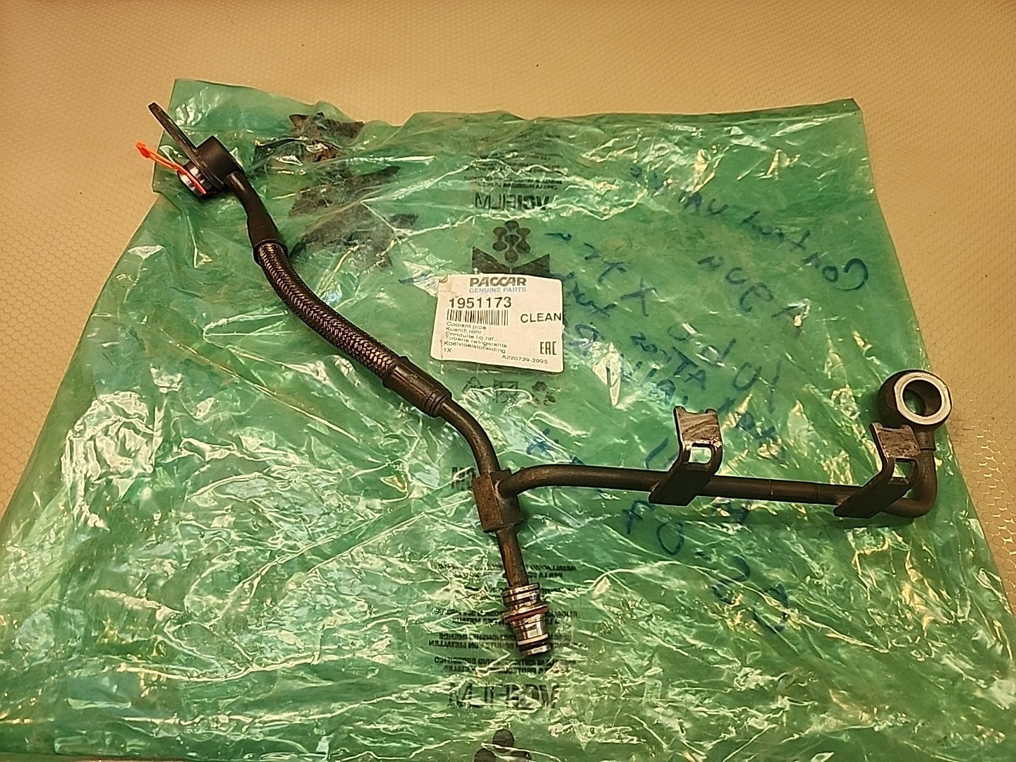 Paccar 1951173 Coolant Pipe New Genuine OEM PART