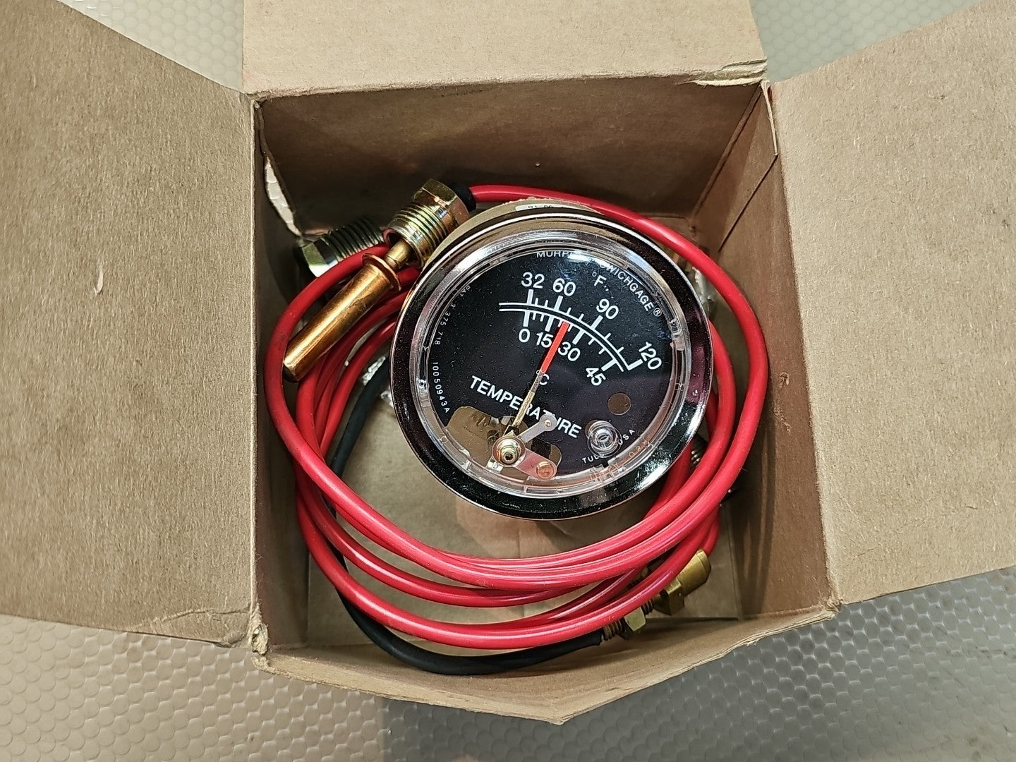 Murphy A25T-EL-120-6 -1/2 Temperature Swichgage Part No. 10-70-1958 NEW
