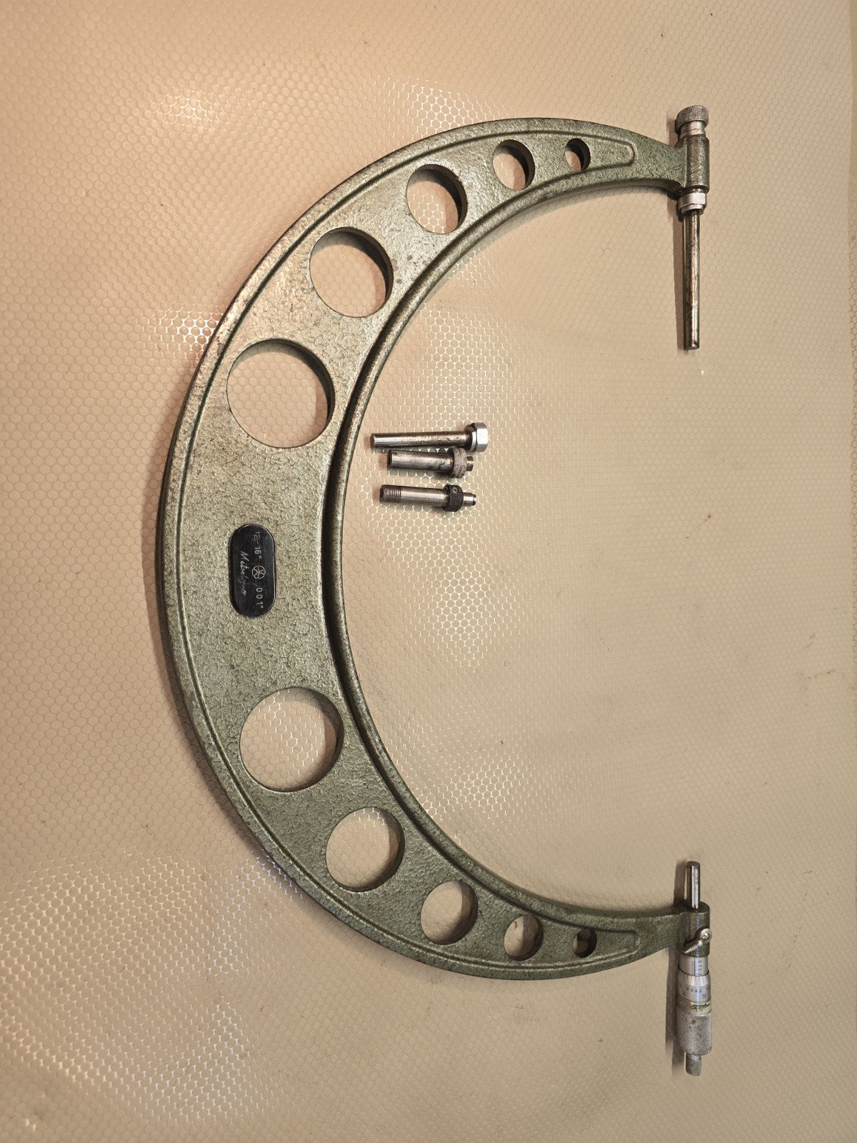 Mitutoyo No. 104-152 12-16" .001" Outside Mechanical Micrometer