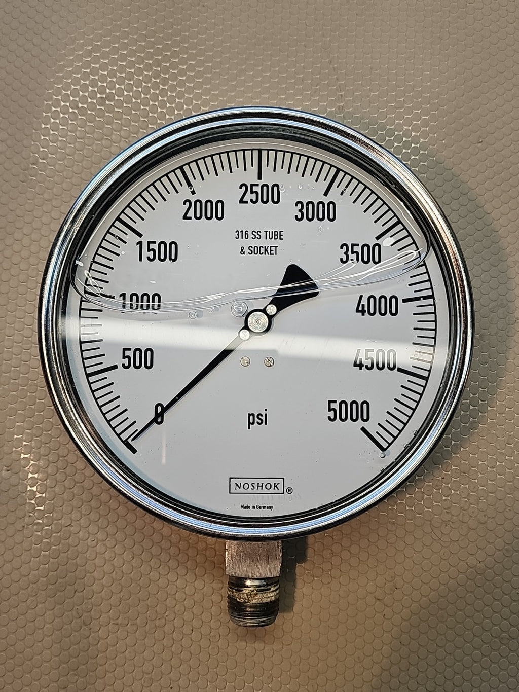 NOSHOK 0-5000 PSI Manometer 316 SS Tube & Socket  6" Dial  