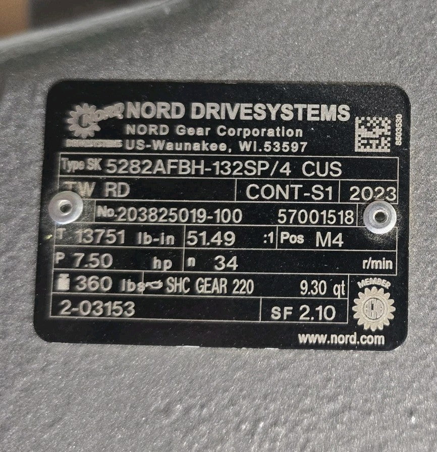 NEW NORD SK 5282AFBH-132SP/4 CUS Gearmotor 7.5 HP 34 RPM 51.49:1 230/460V