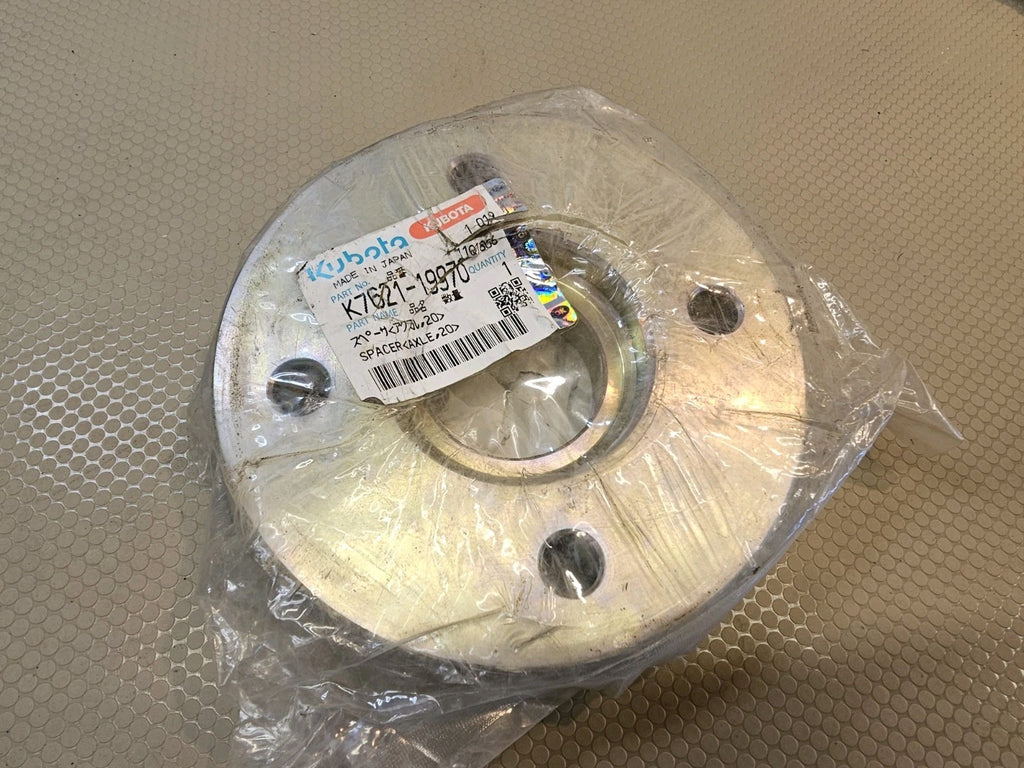 NEW OEM! Kubota RTV X1140 Front Right Wheel Axle Spacer K7621-19970