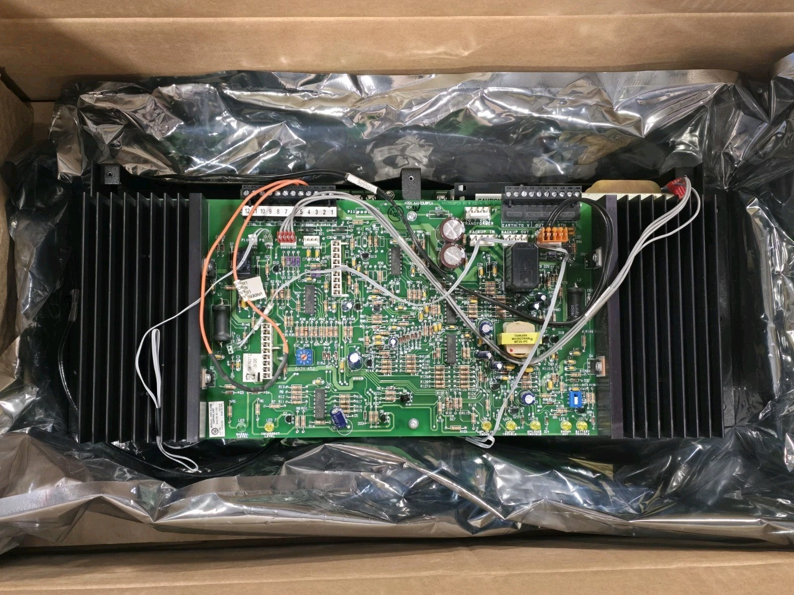 NEW HONEYWELL GAMEWELL NOTIFIER AA-120 - 120 WATT 25 VRMS ANALOG AUDIO AMPLIFIER