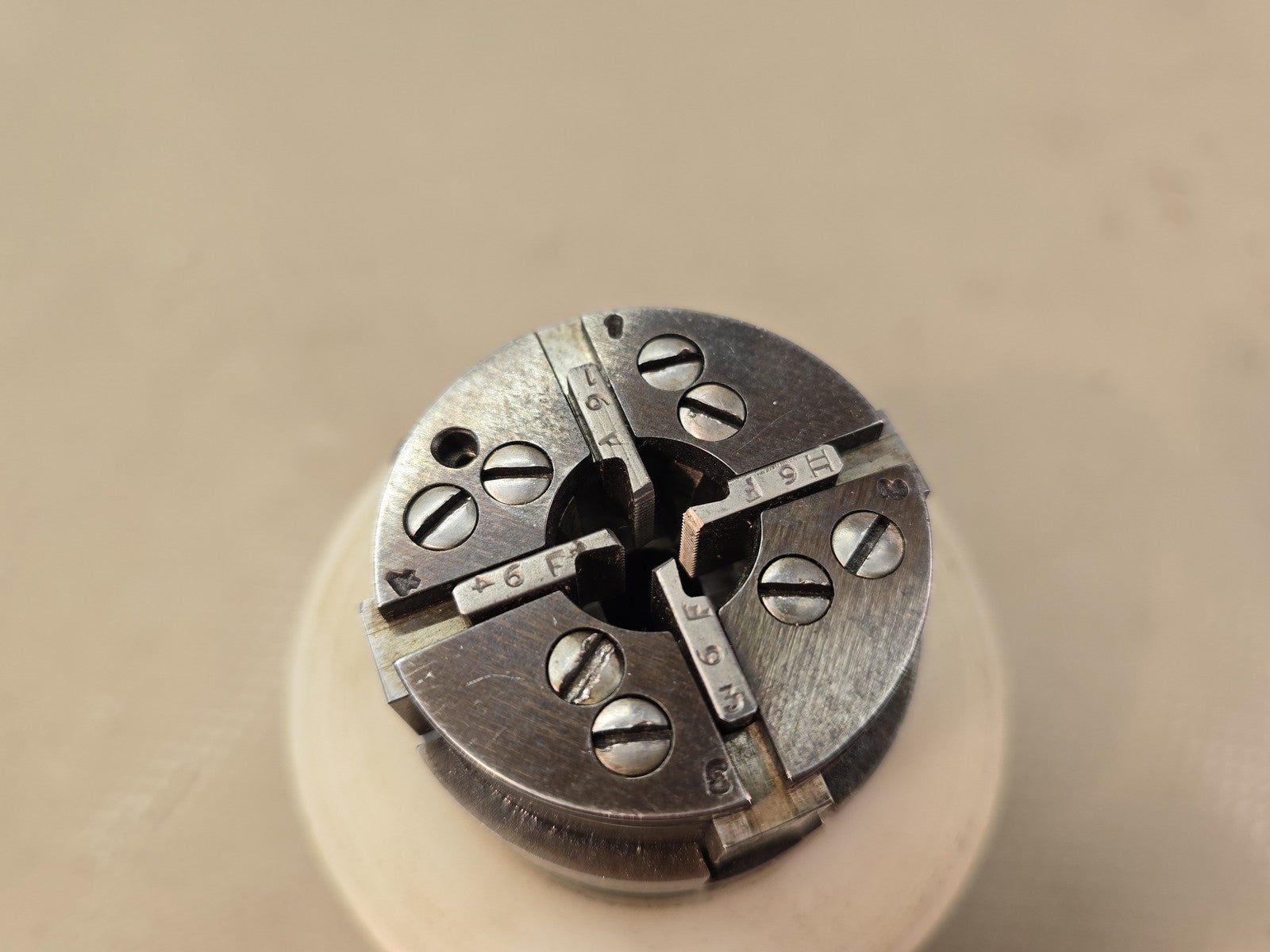 H&G Style HU Size 00 Threading Die Head 4-Chaser