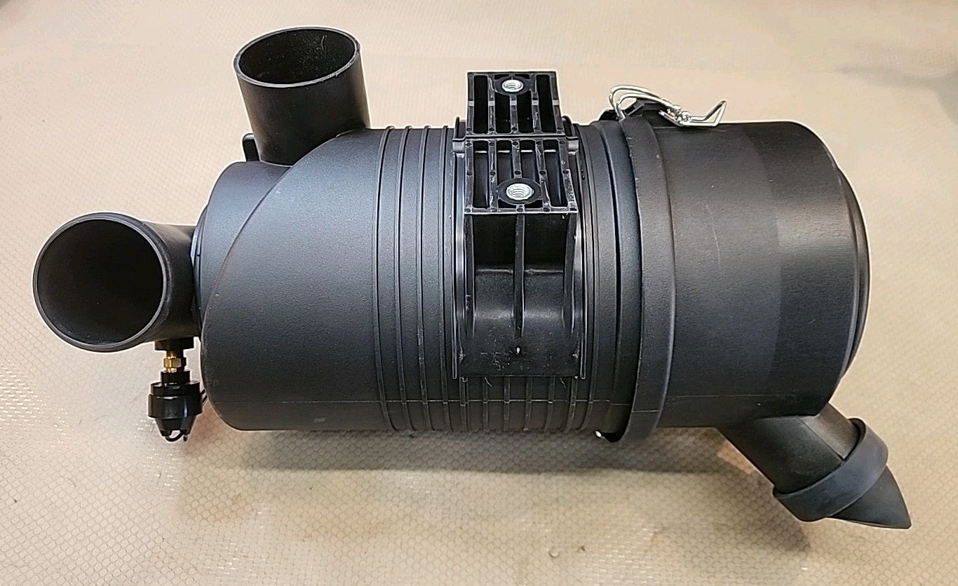 Donaldson John Deere  Air Filter Assembly LV13013 