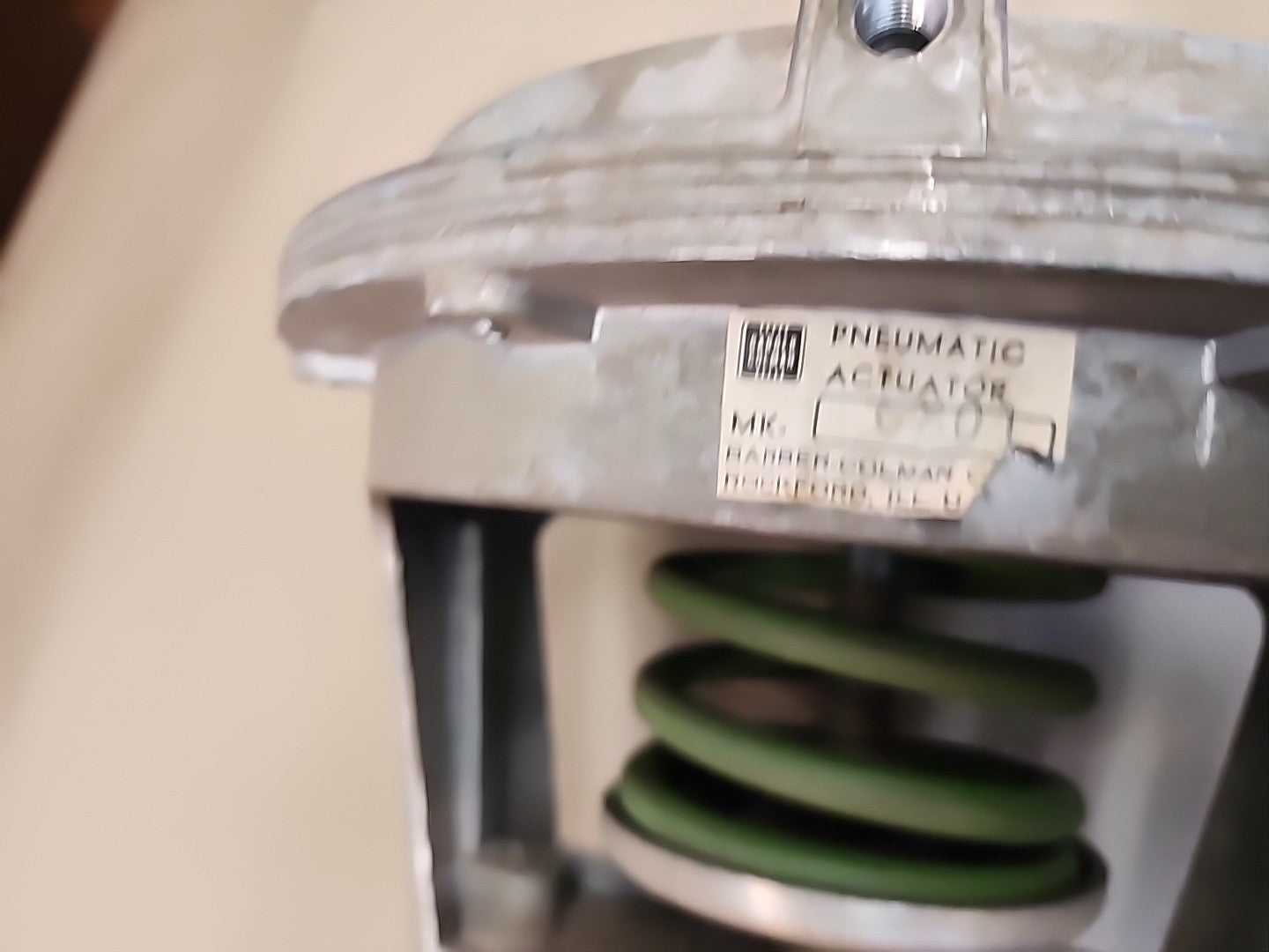 Barber Coleman MK-6801 3-8 PSI Spring 50sq in. Pneumatic Valve Actuator W Valve