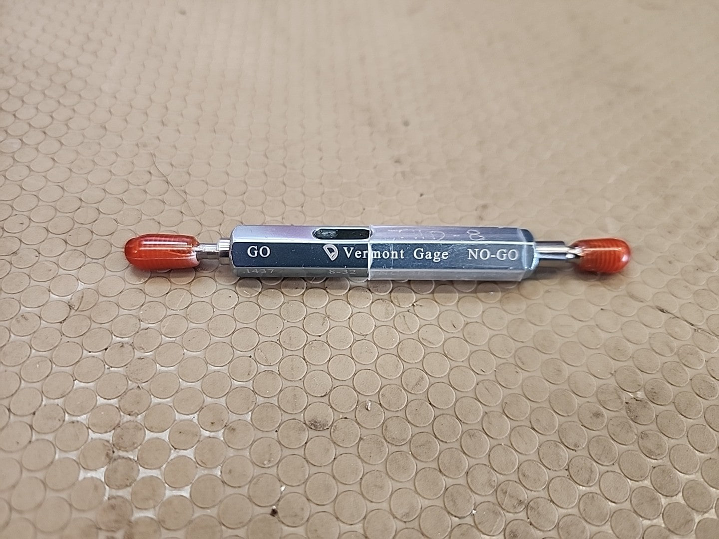 Vermont 8-32UNC 2B Go .1437/No Go .1475 Double End Thread Plug Gage 