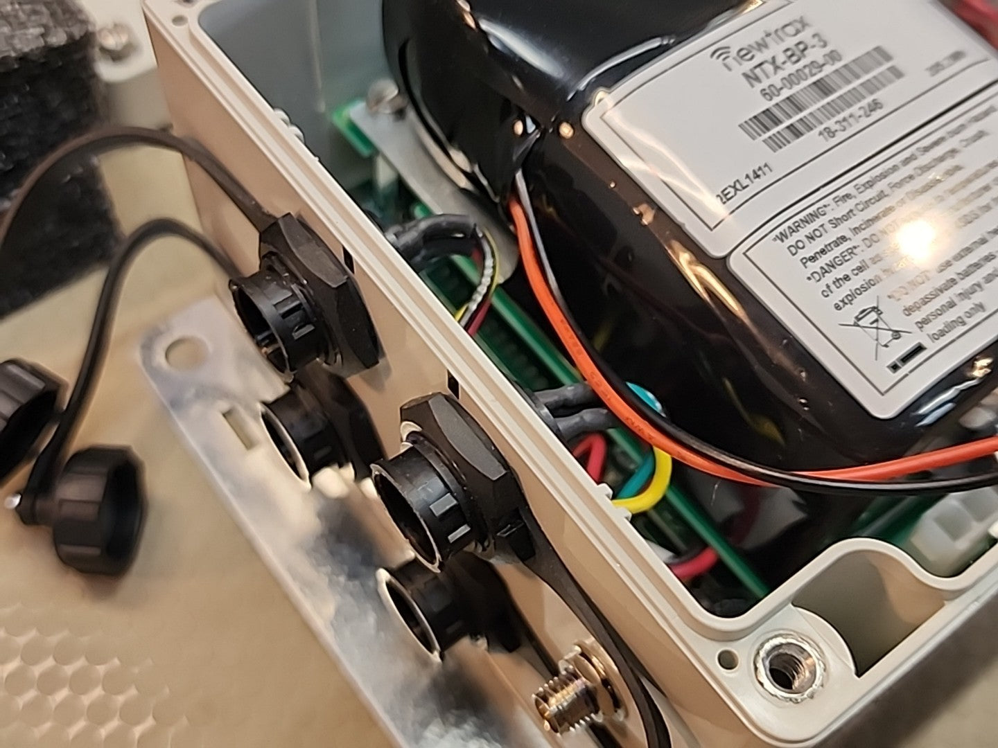 Newtrax AMB-400 Wireless Asset/Environmental Monitoring Node–NTX-BP-3 MINING