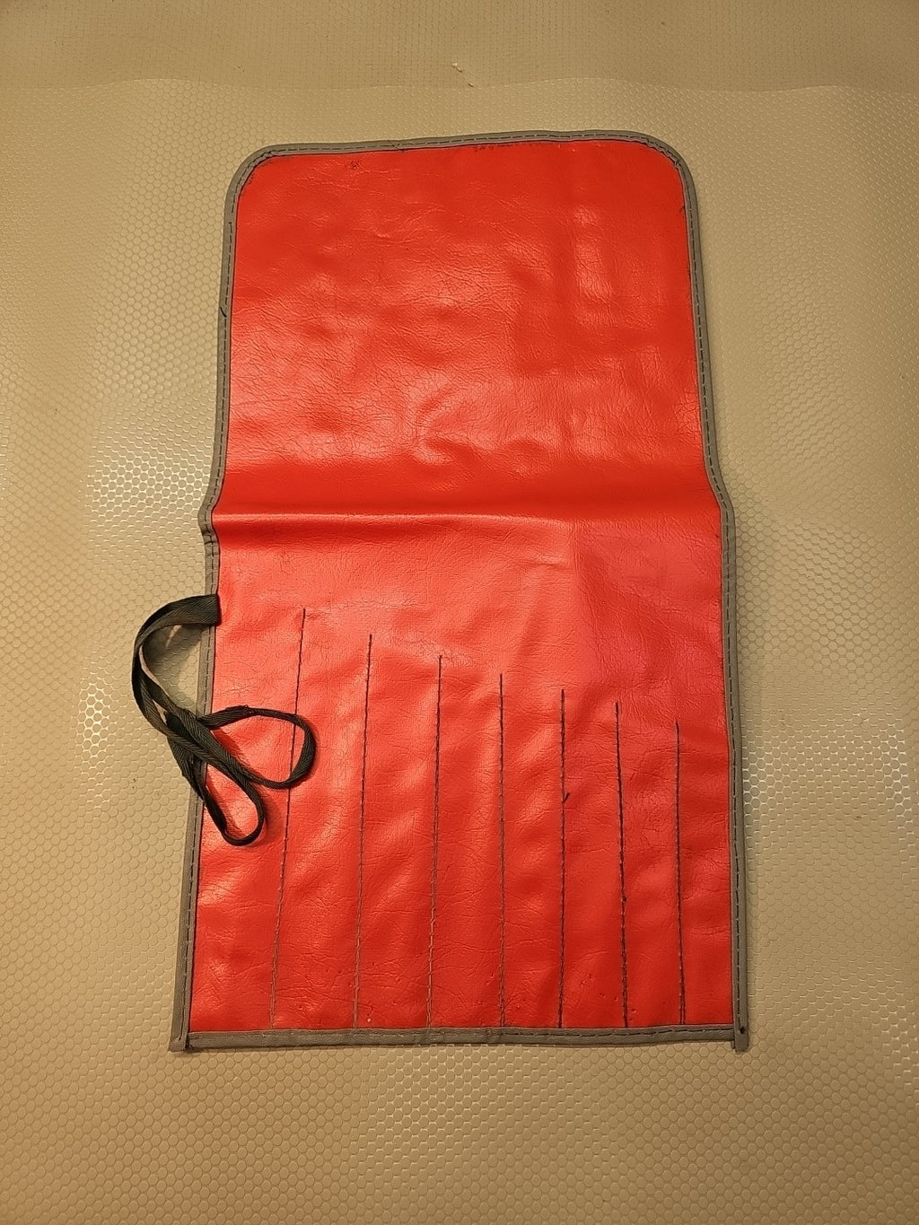 SNAP ON C-89 RED WRENCH  BAG POUCH ROLL 8 POCKETS *VINTAGE & MINT*