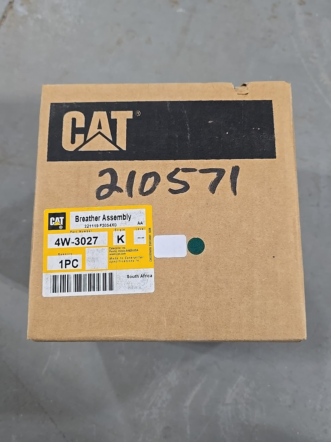 Genuine OEM CAT 4W-3027 Engine Crankcase Breather