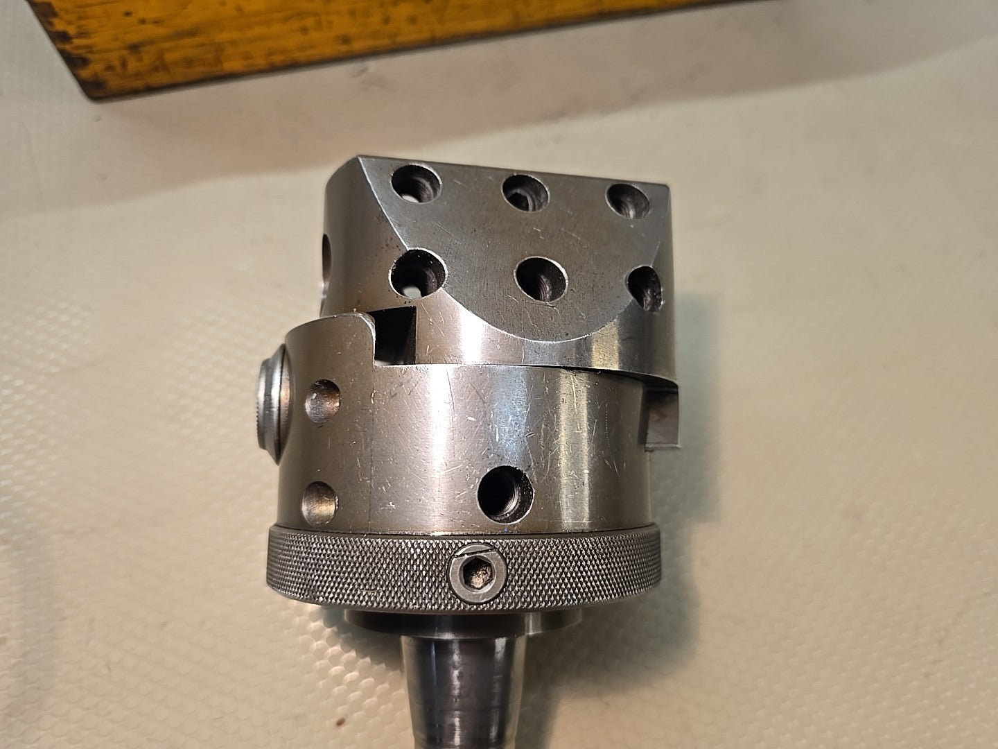 Enco Gamet R8 Boring & Facing Head 3/4" Bar + Wood Case + Tooling Diameter Body