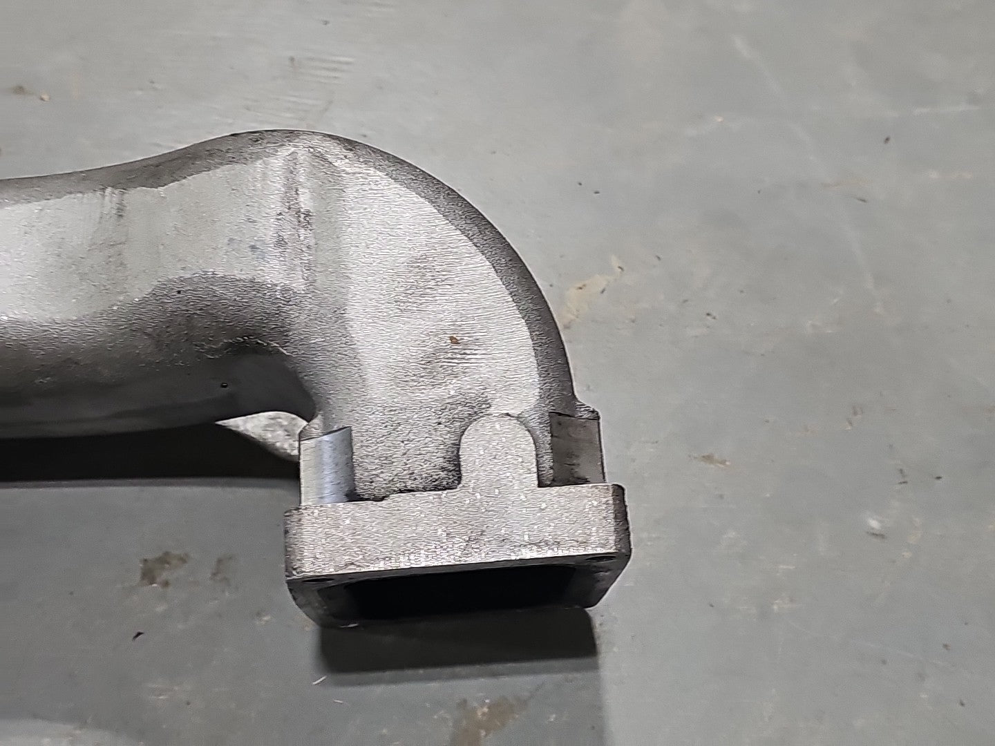 International DT466E Intake Manifold Tube