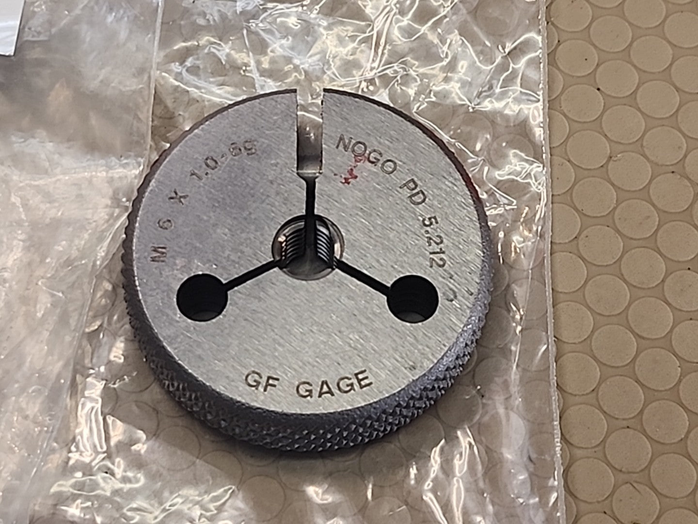 BHD M6 X 1.0-6g- GO PD 5.324 NOGO PD 5.212 GF GAGE 257295/260073
