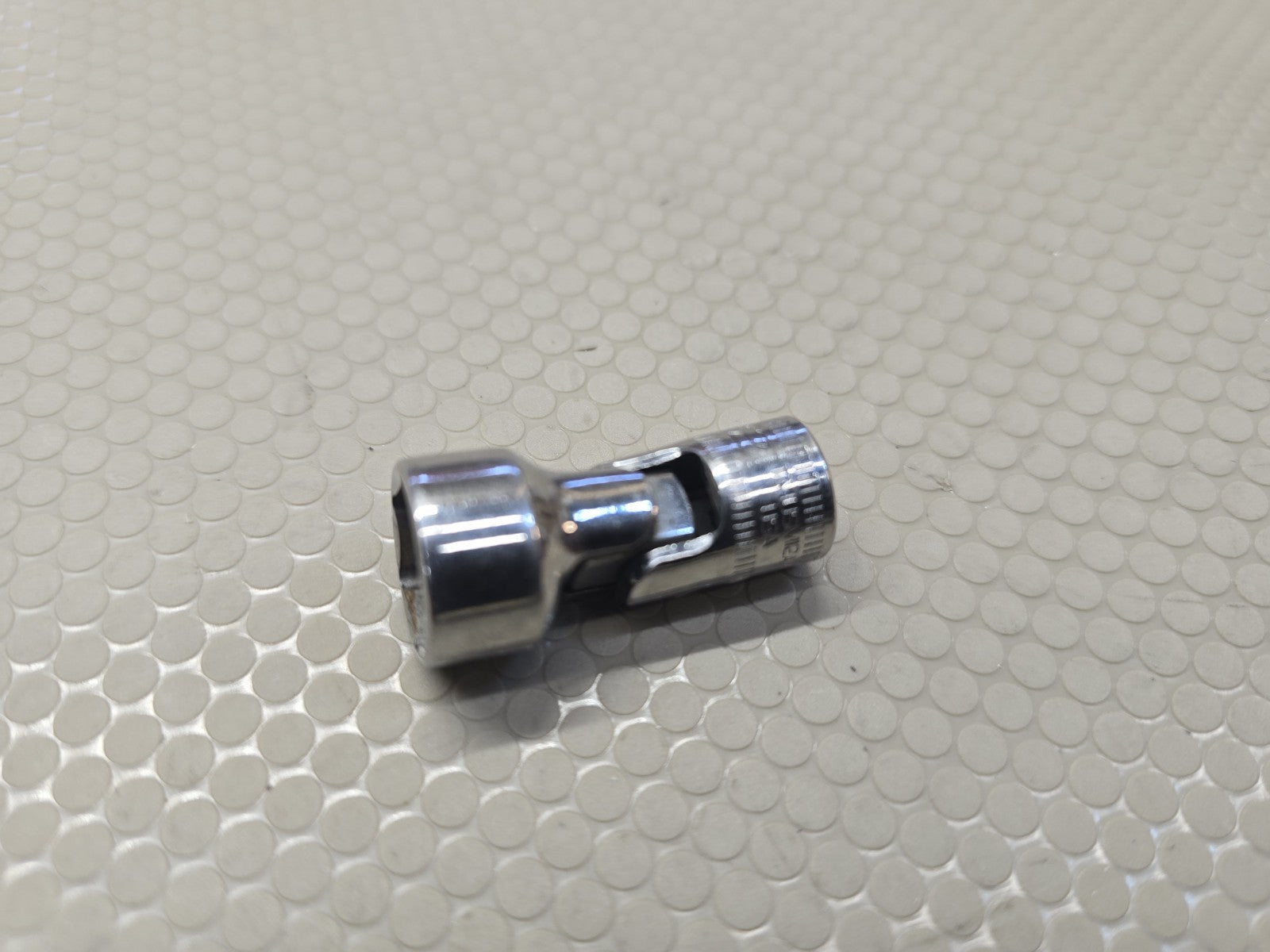 Snap-on Tools USA 1/4" Drive 12mm Metric Chrome 6PT Swivel Socket TMUSM13A