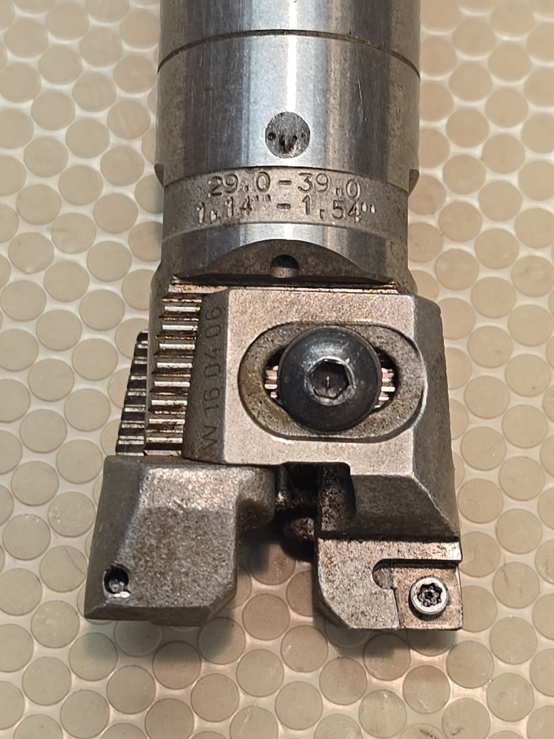 URMA TWIN BORE BORING HEAD 29.0 -39.0 1.14" -1.54 W/ BT35 Holder