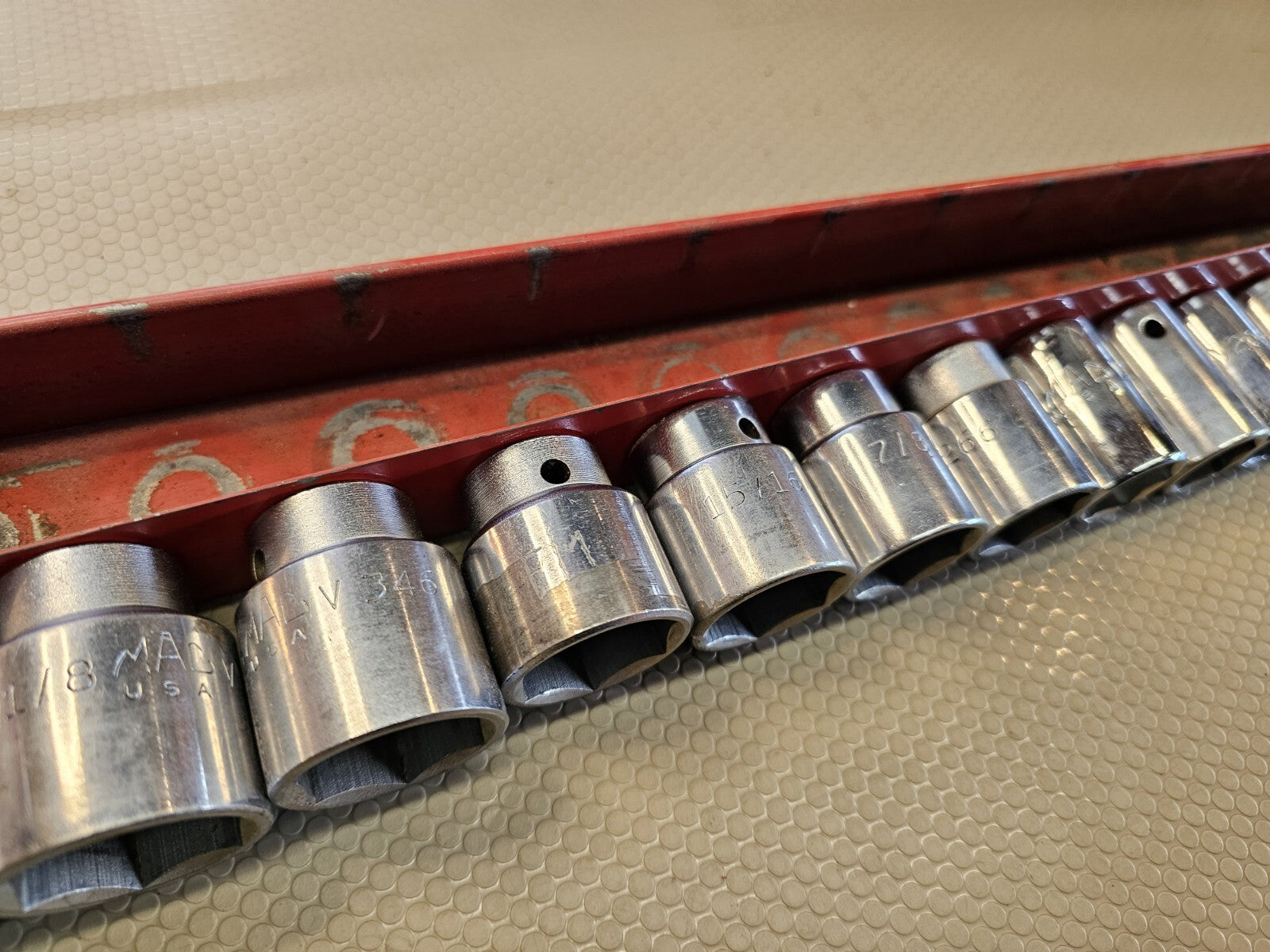 Mac Tools 1/2” Drive 15 Piece Shallow  Socket Standard  Set 3/8"-1 1/4" chrome