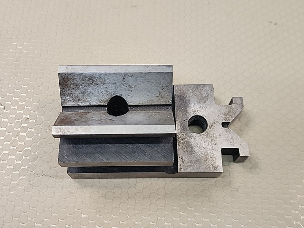 SPI 91-290-7  FISHTAIL V-BLOCK