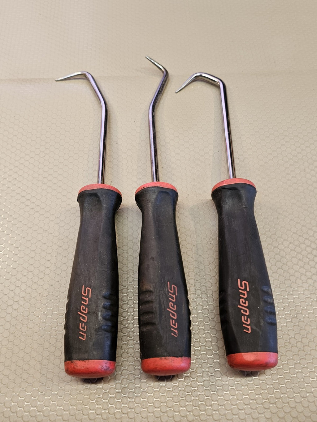 Snap On Tools SGA & SGCP 3pc Black & Red Soft Grip Radiator Pick Set 