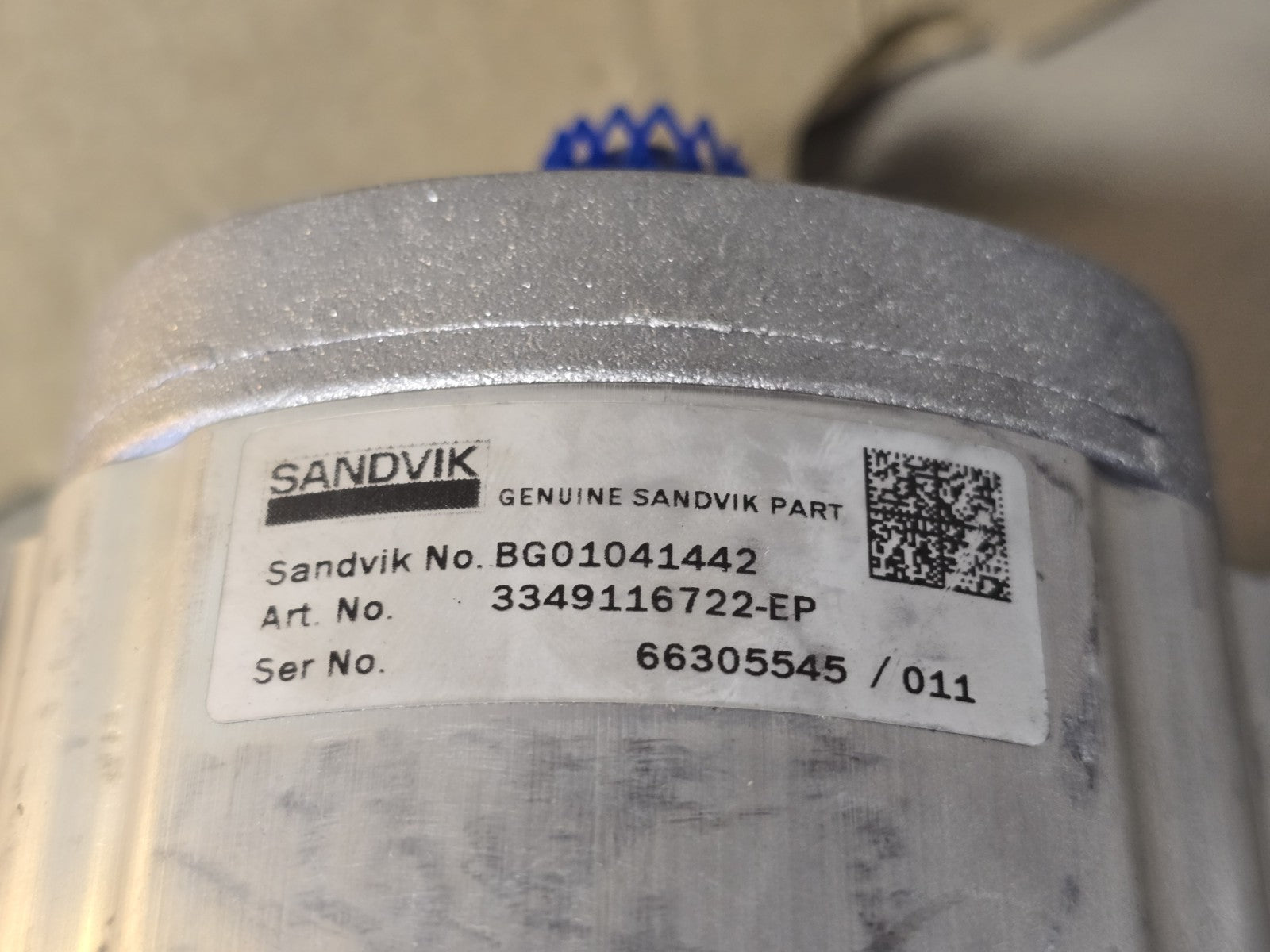NEW Sandvik / Parker Genuine OEM Gear Pump Hydraulic Motor BG01041442