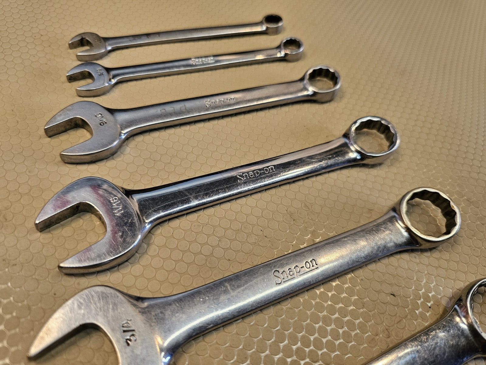 Snap-On OEXS715KSAE short combination wrench set w/ Large Sizes 15/16-11/32