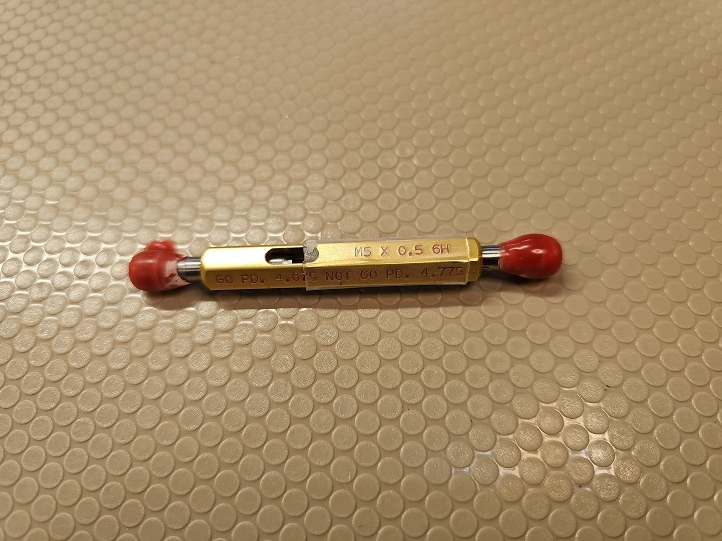 ALAMEDA  THREAD PLUG GAGE M5 X 0.5 GO PD. 4.675 NOGO PD. 4.775 