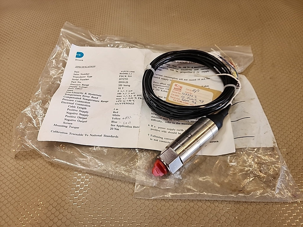 NEW Druck PDCR 910 Pressure Transducer PDCR910