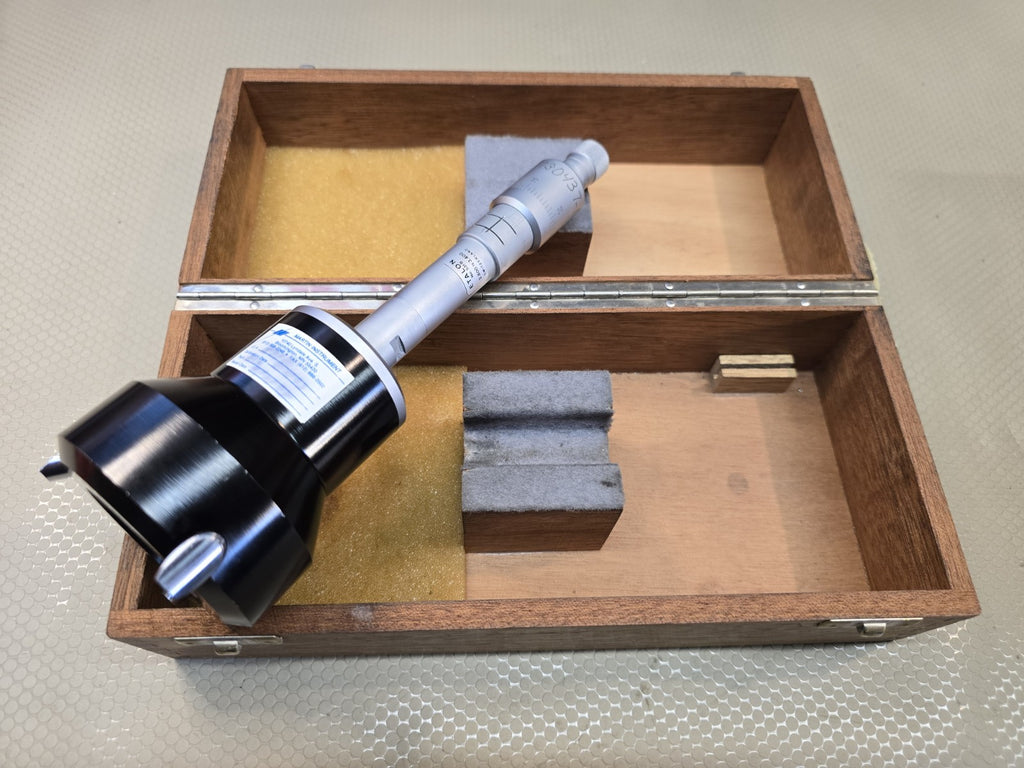 Etalon 31 531B 2.800" - 3.400" Inside Bore Micrometer Gauge w/Wooden Case