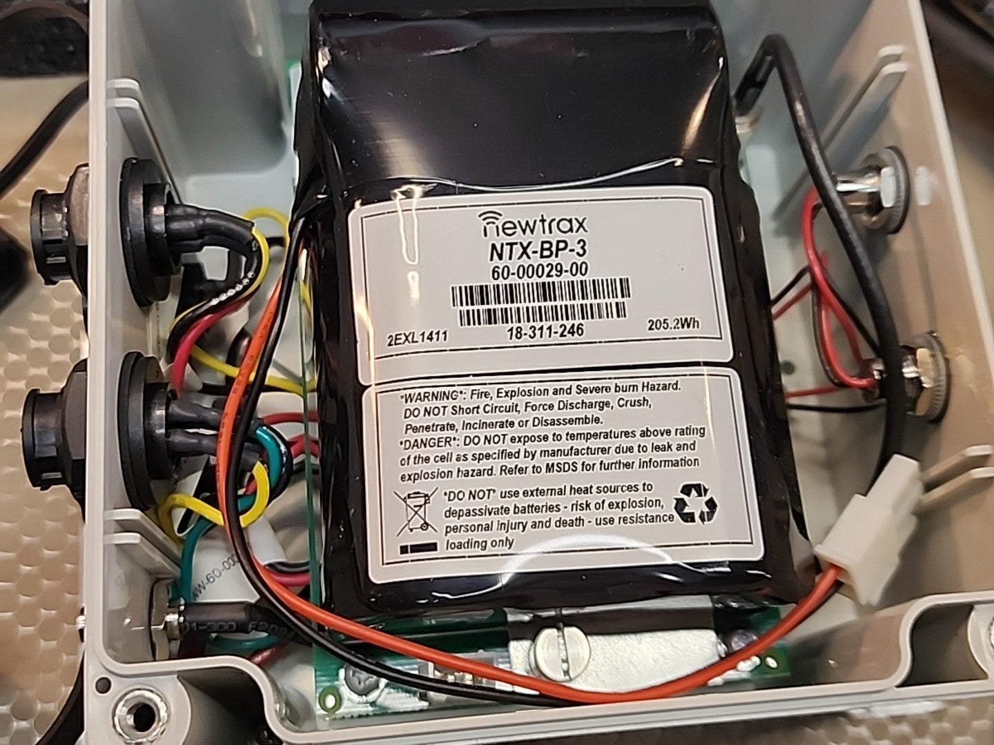 Newtrax AMB-400 Wireless Asset/Environmental Monitoring Node–NTX-BP-3 MINING